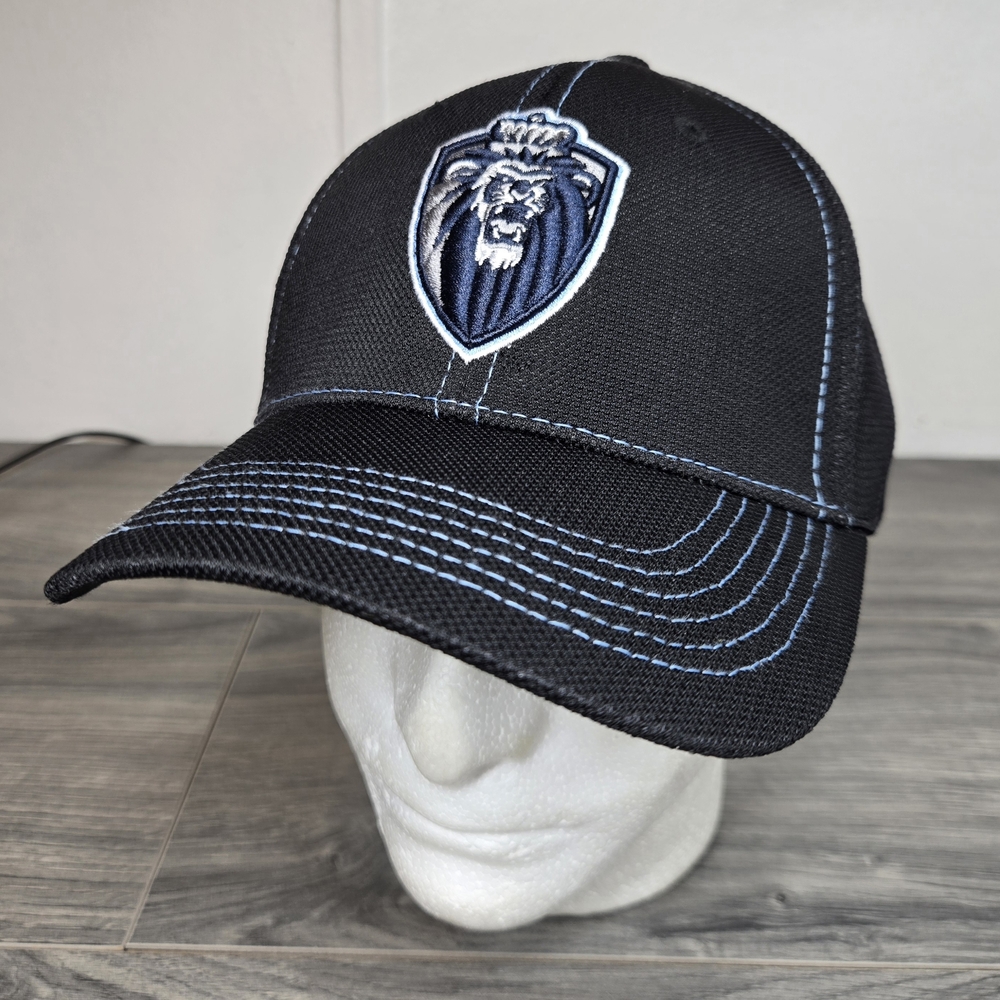 Black‎ Lion Embroidered Cap